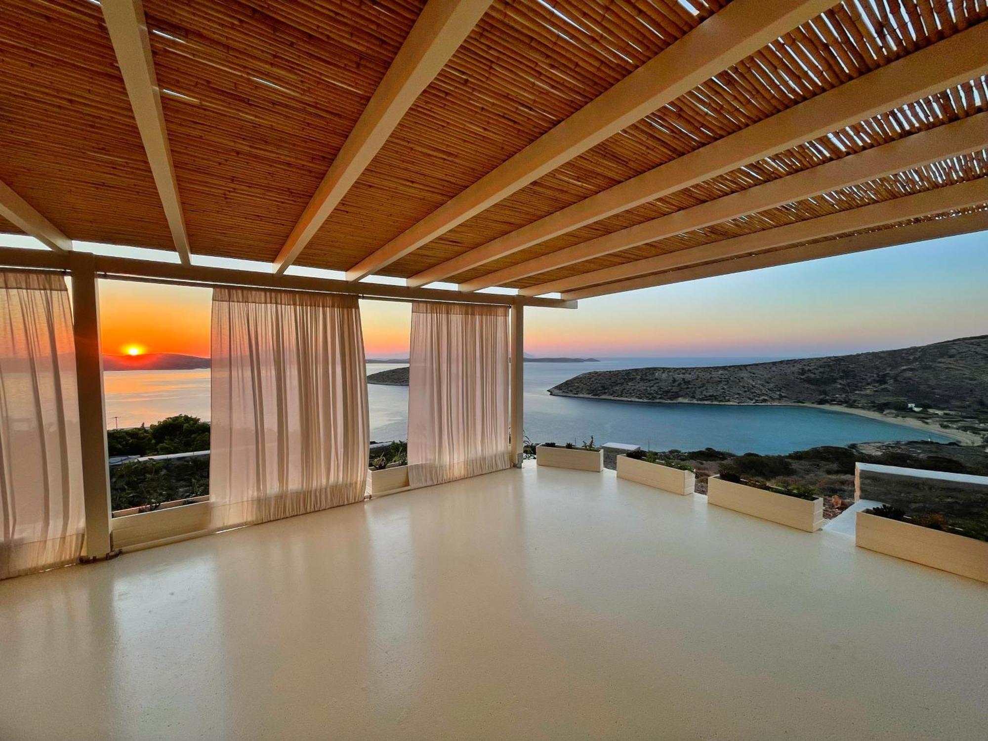 Meltemi Retreat Hotel Irakliá Kültér fotó
