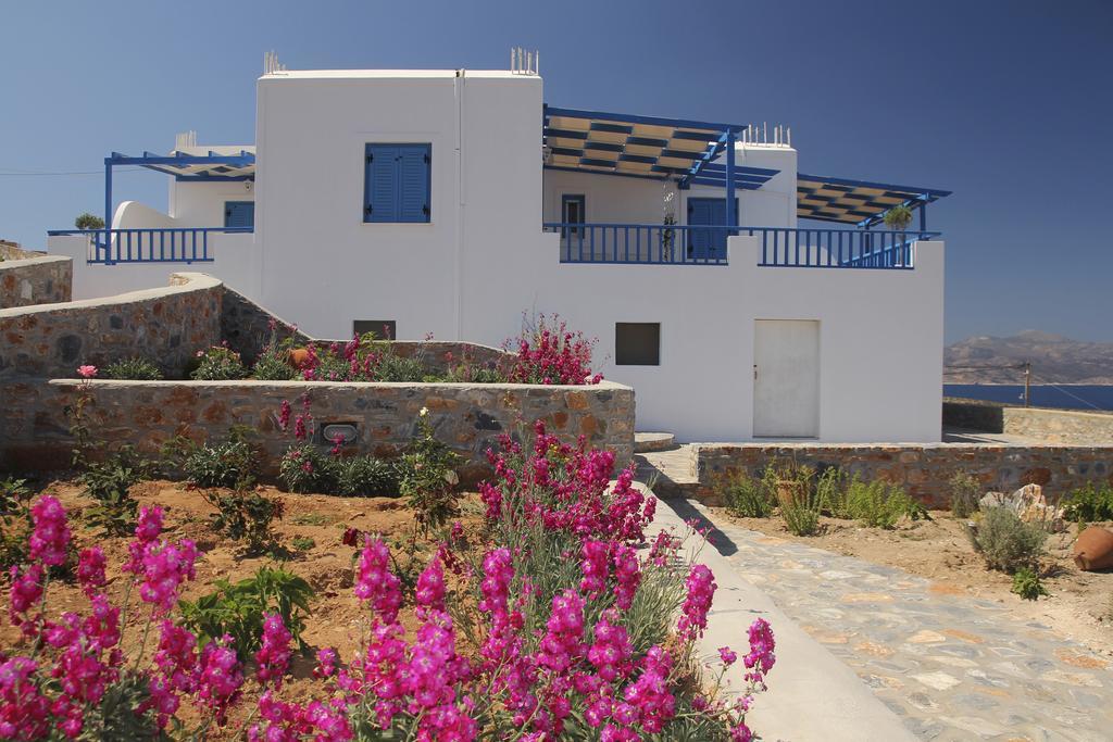 Meltemi Retreat Hotel Irakliá Kültér fotó